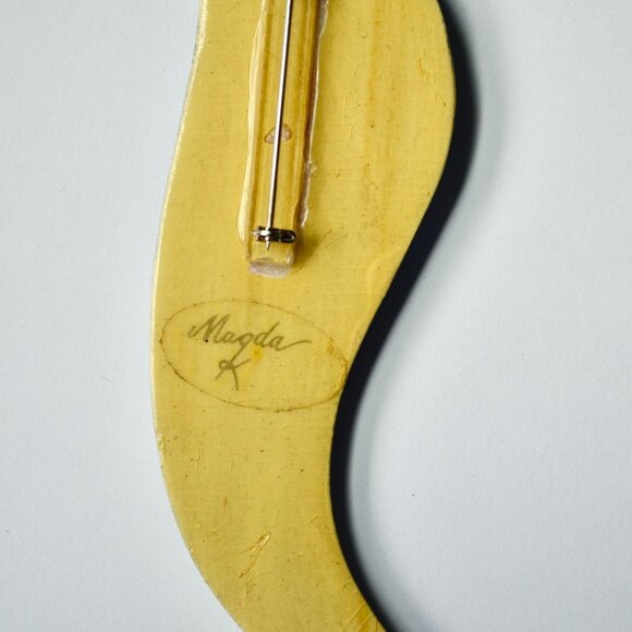 Vintage Toucan Parrot Wooden Brooch Signed Magda K - Picture 4 of 4